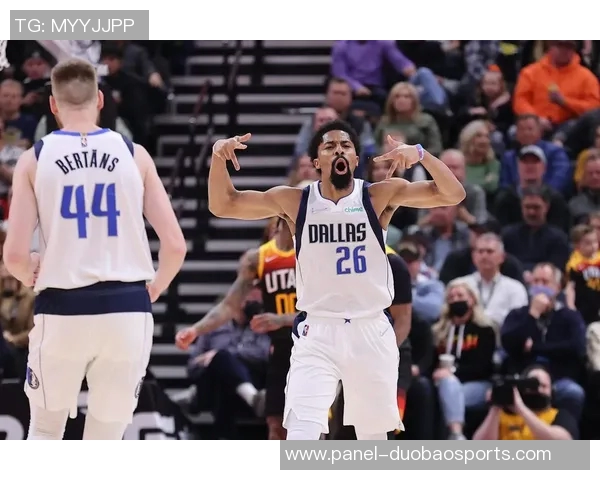 丁威迪表现出色助力独行侠险胜马刺巴恩斯虽砍29分无力回天 丁威迪表现出色助力独行侠险胜马刺巴恩斯虽砍29分无力回天